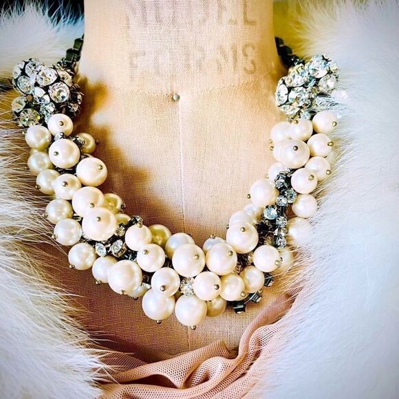 ♥️ Bib Necklace CZ Rhinestone Pearl, formal coquette PRICE FIRM, - Picture 10 of 12